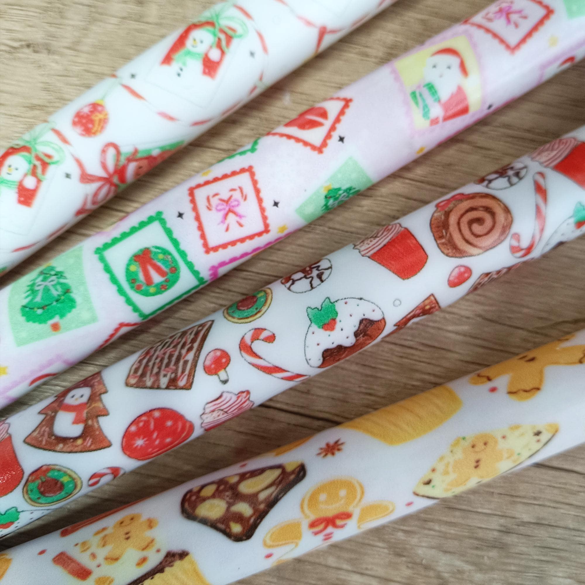 10" Christmas Flameless LED Taper Candles, Battery Timer Candles Gingerbread Man Snowman Christmas Party Decor Christmas Gift