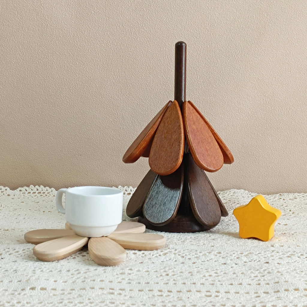 Christmas Tree Wooden Coaster Set - Heat Resistant Table Mats - Scandi Nordic Kitchen Decor - Handmade Christmas Gift