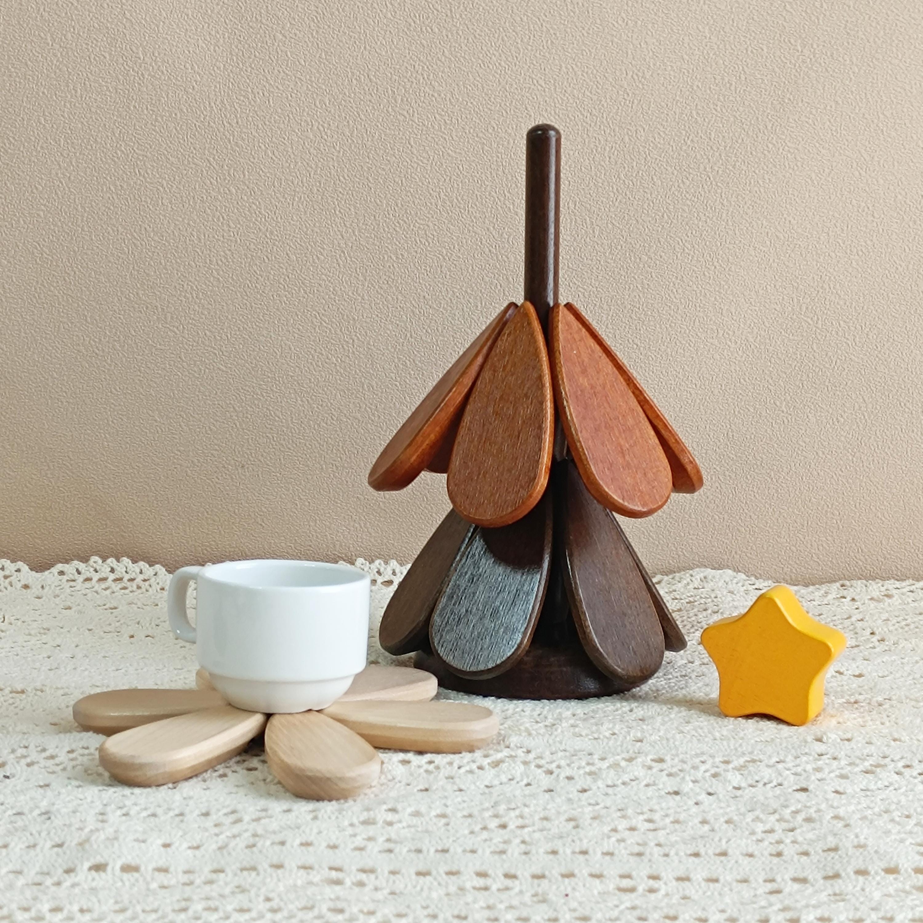 Christmas Tree Wooden Coaster Set - Heat Resistant Table Mats - Scandi Nordic Kitchen Decor - Handmade Christmas Gift