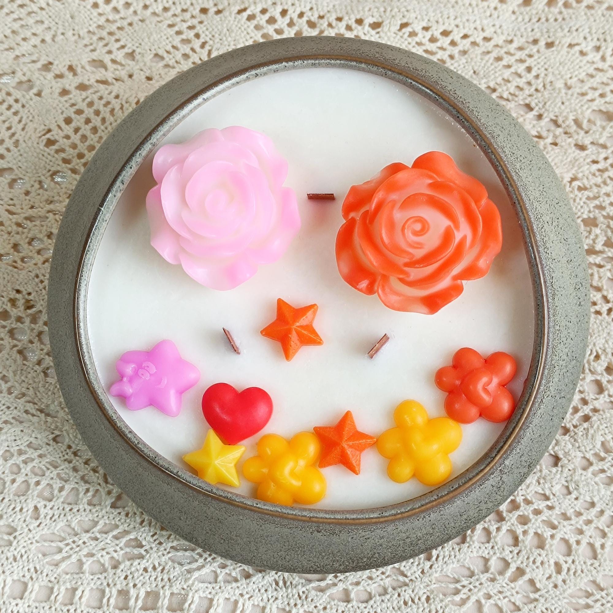 Floral Ceramics Bowl Candle: Hand-Poured Soy Wax with Dried Flowers
